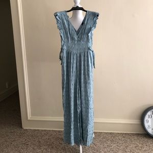 Francesca’s Collections - Jumpsuit in Blue color